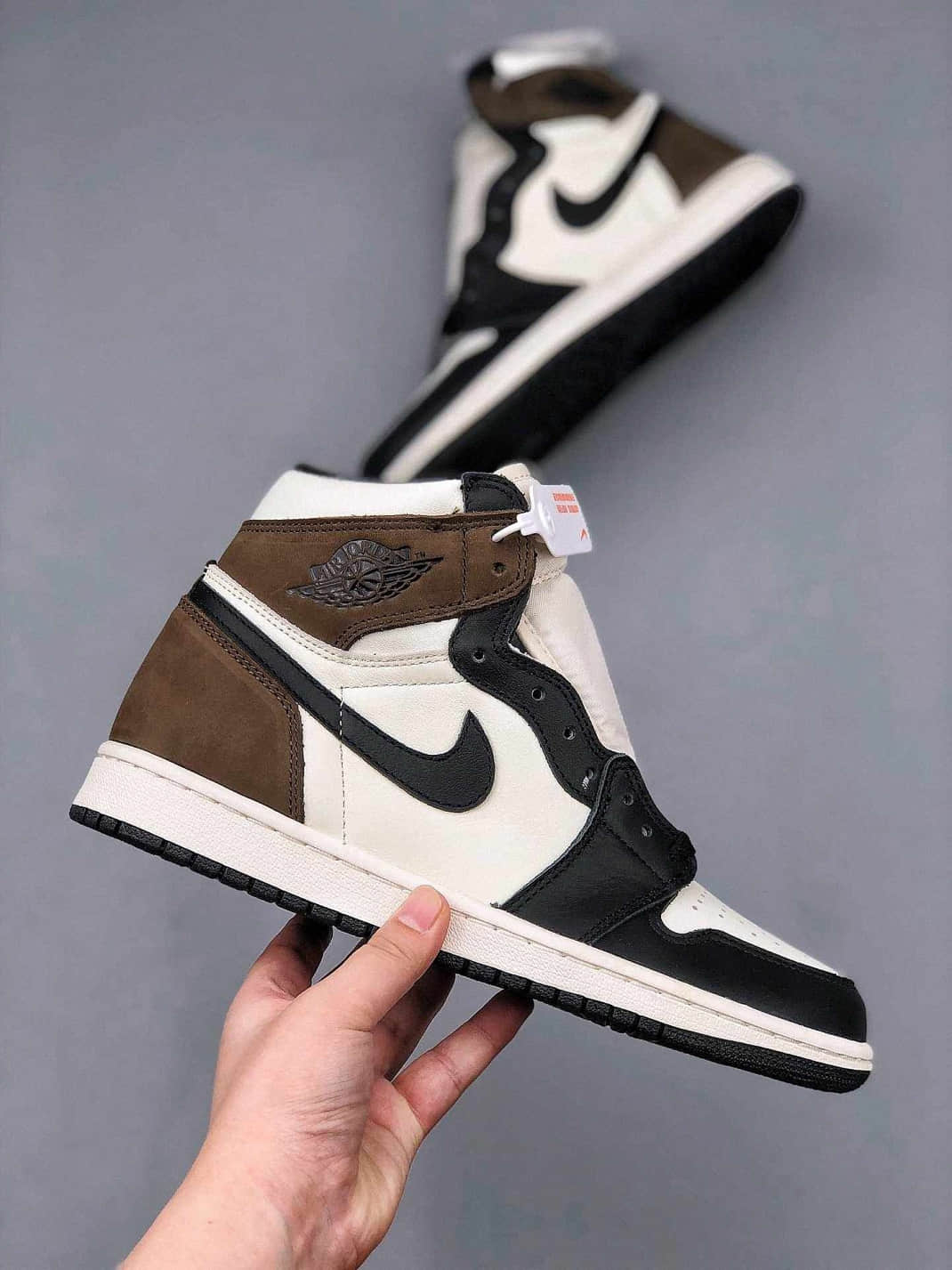 AIR JORDAN 1 HIGH OG ダークカモ - 靴